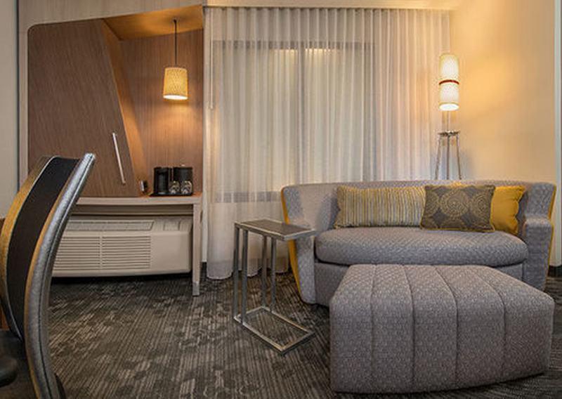 Courtyard By Marriott Jacksonville Bagian luar foto