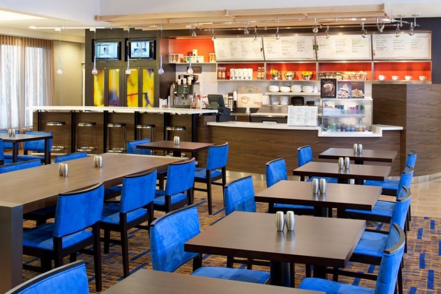 Courtyard By Marriott Jacksonville Bagian luar foto